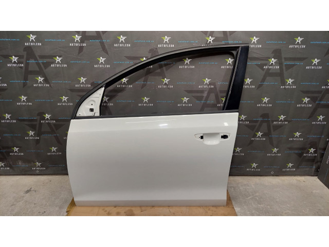 Двері передні ліві, двері водійські 5K3831055K, 5K4831055H Volkswagen Golf 6 хетчбек бу